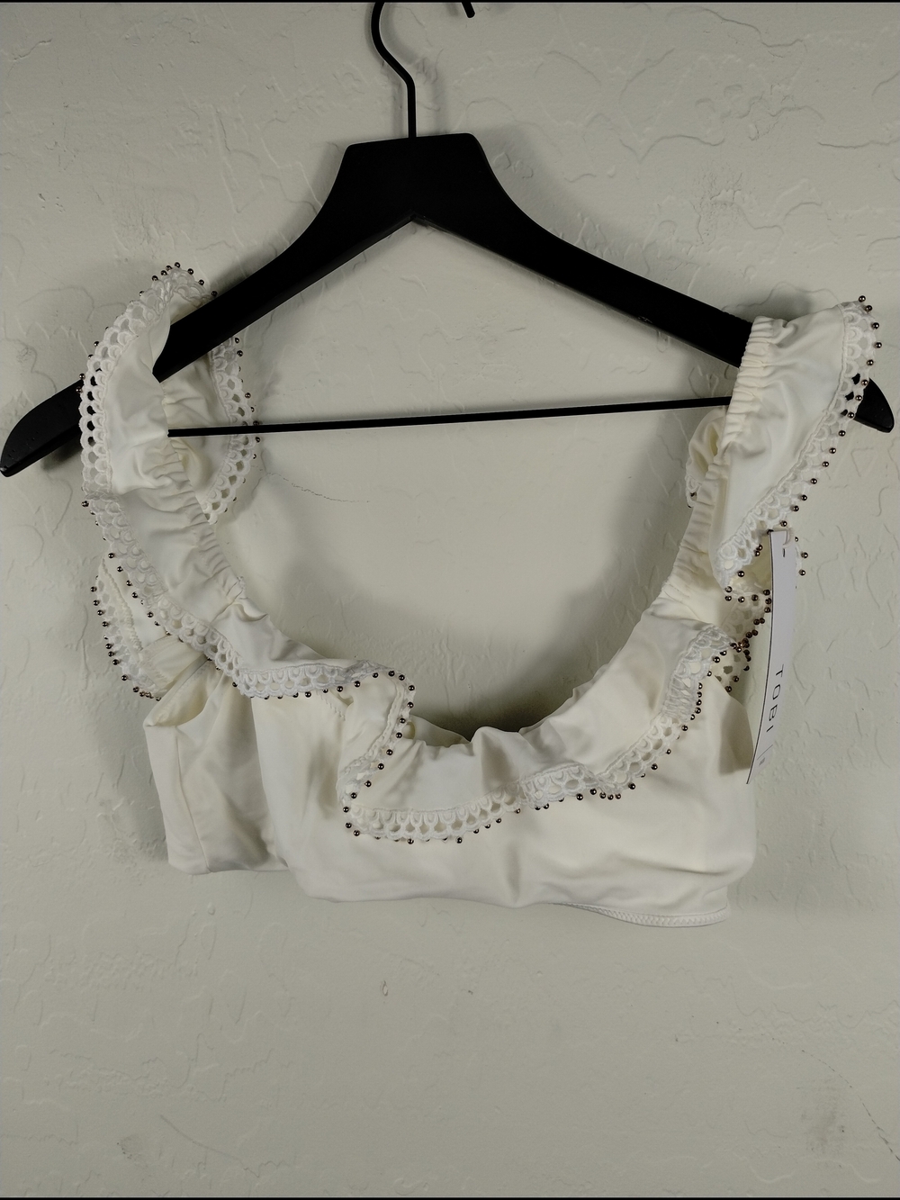 Tobi White Ruffled Beaded Trim Crop Camisole
